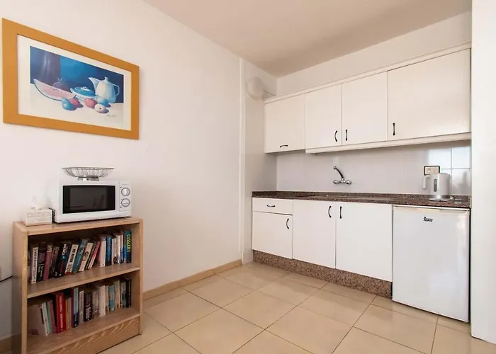 Azahara Playa 46 - One Bed لوس كريستيانوس