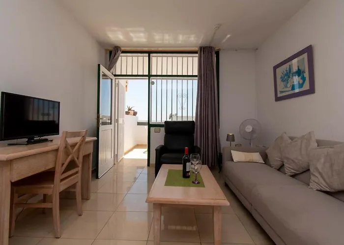 Azahara Playa 46 - One Bed لوس كريستيانوس