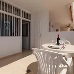 Azahara Playa 46 - One Bed Los Cristianos (Tenerife)